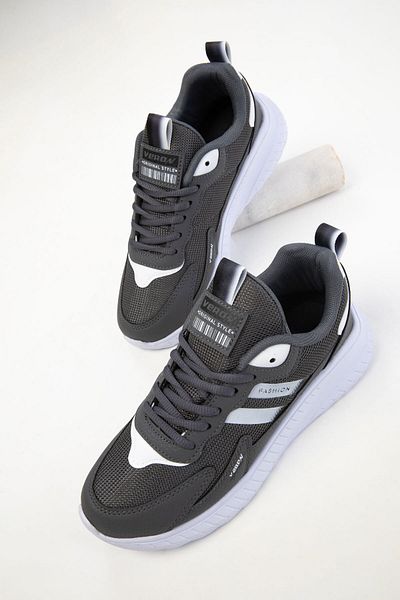 SOHO Zakouřené bílé unisex tenisky 20601