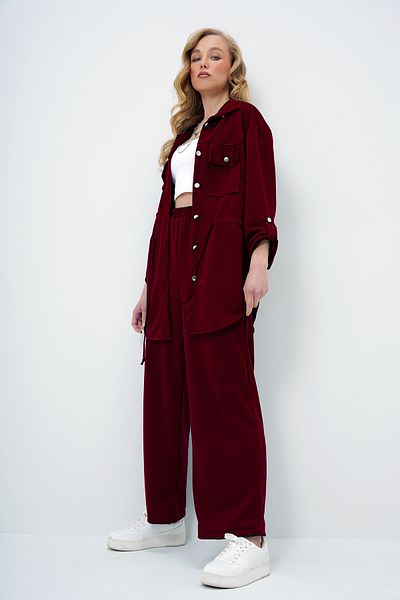 Trend Alaçatı Stili Burgundy Double Pocket Safari Jacket and Crepe Bottom Top Set with Wide Leg Pants with Elastic Waist Alc-X14086