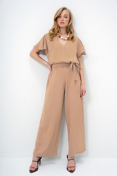 Trend Alaçatı Stili Women's Beige V-Neck Flared Sleeves Self Belted Woven Summer Jumpsuit Alc-X13787