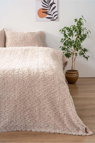 STOREMAX Jacquard Deluxe Beige Double Sleeping Set, 3 Pieces, Bedspread 646268