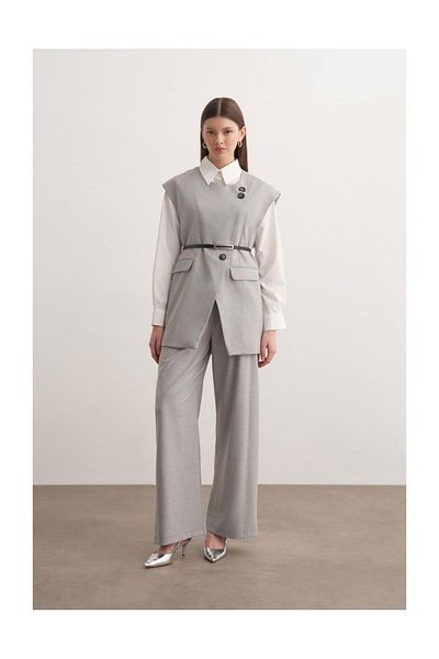 FUSHYA Belt Detailed Vest Suit