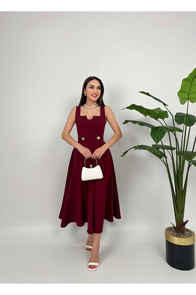GİZONLY Elegant White Midi Dress – Square Neckline and Pearl Detail