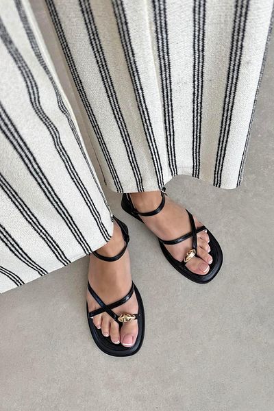 STRASWANS Vichenza Women's Flip Flop Leather Sandals Black