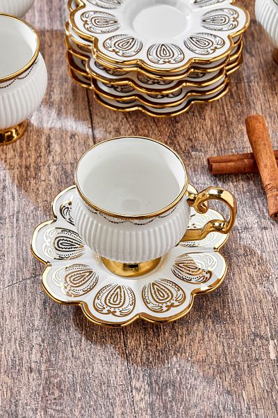 Cooker Set of 6 220 ml Porcelain Teacups with Stylish Design - Gold Gilded - Gift Option