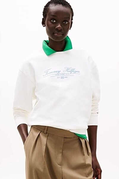 Tommy Hilfiger Kadın Th Regular Script Logo Sweatshirt - Ekru