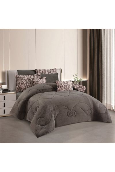 HOURS Horse Fur and Velvet Winter Double-Sided Comforter Set with Durable and Soft Fabric and Heavy Filling, 8 Pieces, King Size