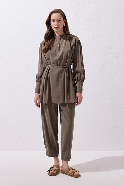 KADRİYE BAŞTÜRK Tina Shirt Pants Suit Khaki Green
