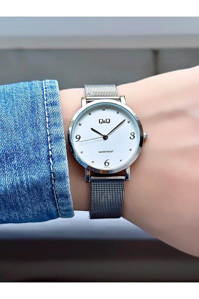 Q&Q Wicker Cord Silver Color Women's Wristwatch