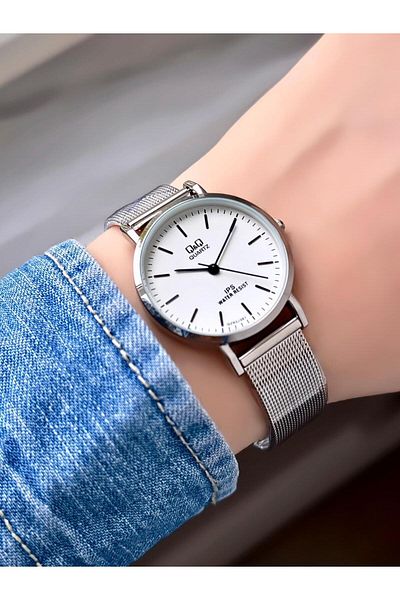 Q&Q Wicker Cord Silver Color Numeral Dial Women's Wristwatch