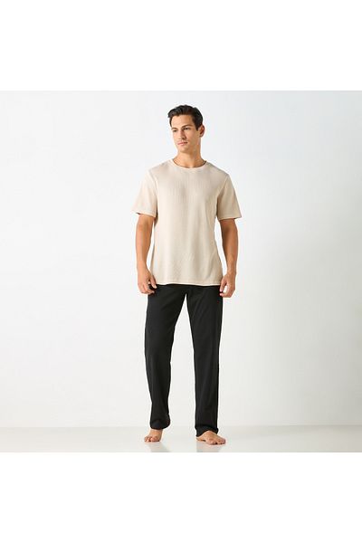 FAV Round Neck Short Sleeves T-shirt and Pyjama Set