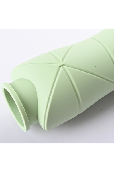 OEM Mint H2O Collapsible Bottle, made of high quality silicone, flexible and durable, 600 ml