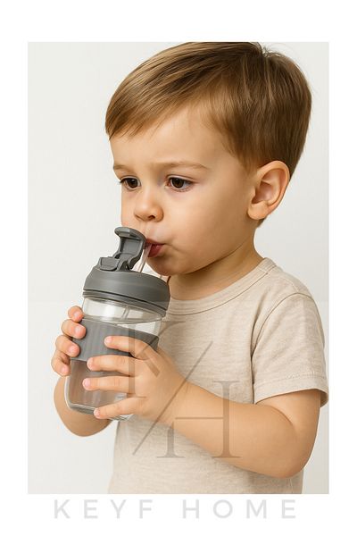 KEYFHOME Healthy 500 ml Glass Water Bottle with Straw