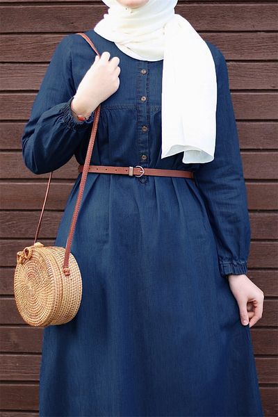 InStyle Rochie din denim cu halat și plachetă - Albastru