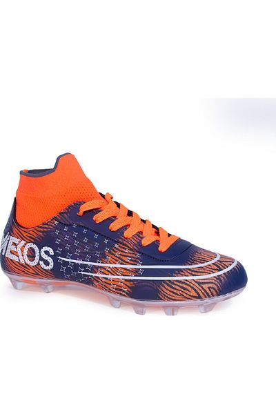 Lion Crampon Football Shoes with Ankle Socks