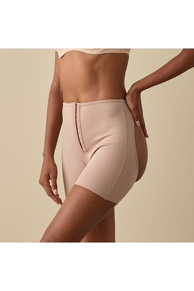 FAV Adjustable Hook Shaping Shorts