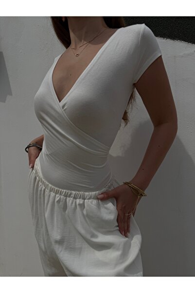 MERLİ. Short Sleeve Double Breasted