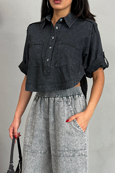 Ortaya Çık Πουκάμισο με κοντό μανίκι με λεπτομέρεια πλυσίματος από ανθρακί