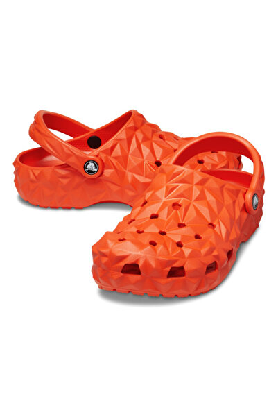 Crocs classic geometric clog - lava