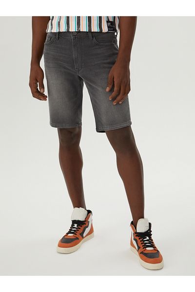 Loft Pantaloni scurți Slim Fit pentru bărbați