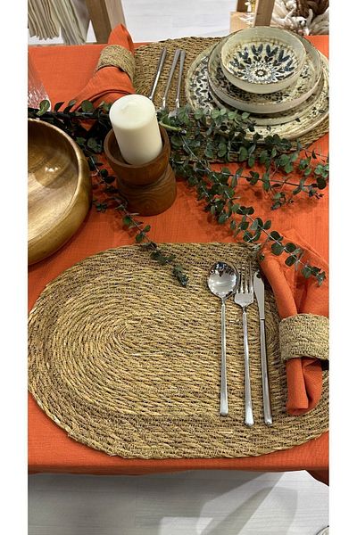 Decamor home Set of 6 Oval Straw Plates and Napkin Rings - American Service