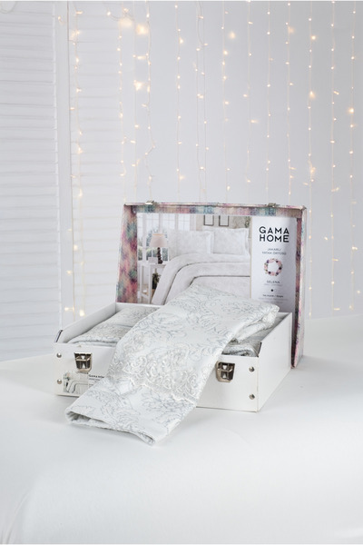 GAMA HOME Jakarlı Dantelli ve Küpürlü Çift Kişilik Yatak Örtüsü / Özel Tasarım Çantalı / Farklı Desenler