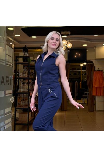 Unique Diagonal Fabric Narrow Leg Pants
