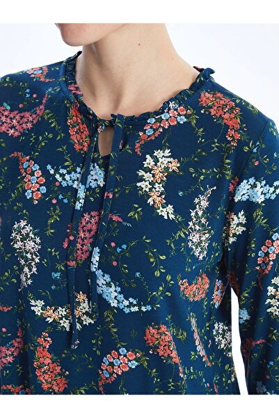 LC Waikiki Γυναικείο μπλουζάκι LCW Grace με μικτό δέσιμο με μοτίβο γιακά