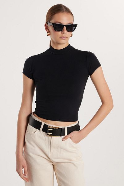 Tudors Γυναικεία Modal Fabric Slim Fit Slim Fit Stand γιακά Μαύρη μπλούζα