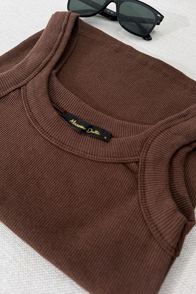 Butik Gardrop Σχεδιασμός μάρκας ισοδύναμο λουράκι Crop μπλούζα καφέ