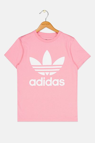 adidas بلوزة رياضية خارجية بأكمام قصيرة مناسبة للفتيات الصغيرات، باللون الوردي
