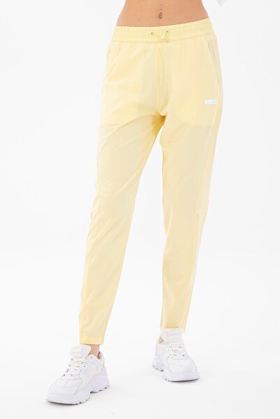 MARATON بنطلون نسائي عادي ضيق الساق بلون أصفر فاتح