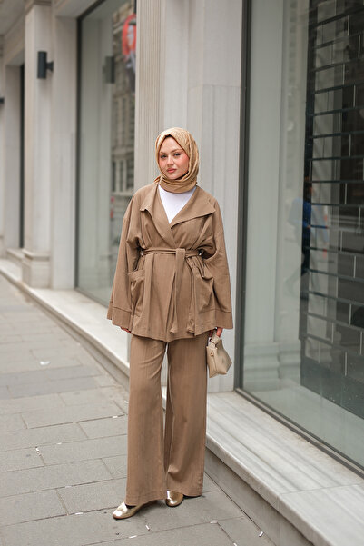 LOCCO Жіночий костюм з широким коміром, світло-коричневий