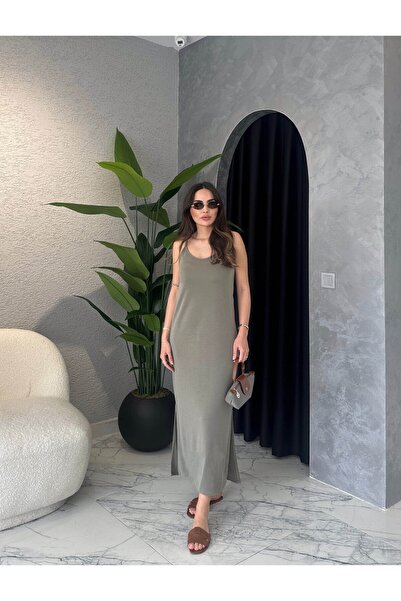By Merve Darende Askılı Modal Kumaş Yırtmaçlı Elbise