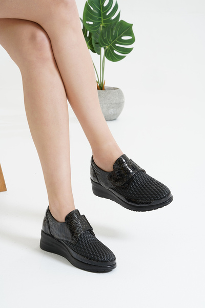 MİRATERLİK ORTOPEDİK TERLİK VE AYAKKABI أحذية ميرا الجلدية لتقويم العظام مناس...