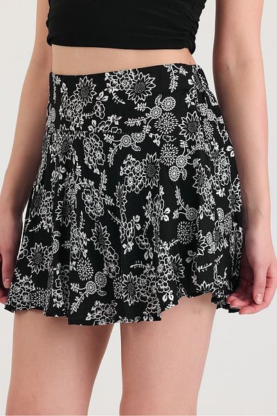 Cistern İstanbul Women's Black Bone Viscose Fabric Summer Shorts Skirt 1905