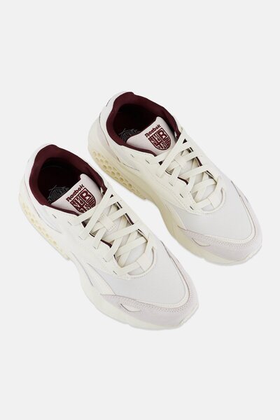 Reebok Women Hexalite Legacy 1,5 Lace Up Running Shoes, Cream