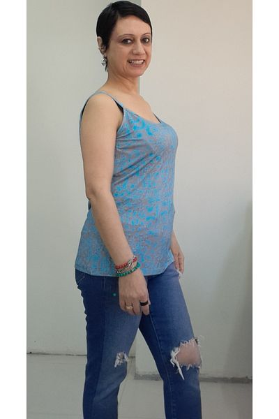 Mertcan Butik Tricou din viscoză din bumbac pieptănat cu bretele cu frânghie cu model afumat albastru
