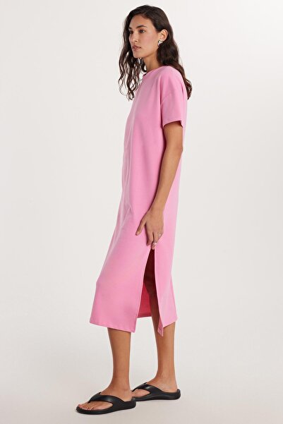 Tudors Kadın Regular Fit Kısa Kollu Esnek Kumaş Cepli Bisiklet Yaka Şeker Pembe Elbise