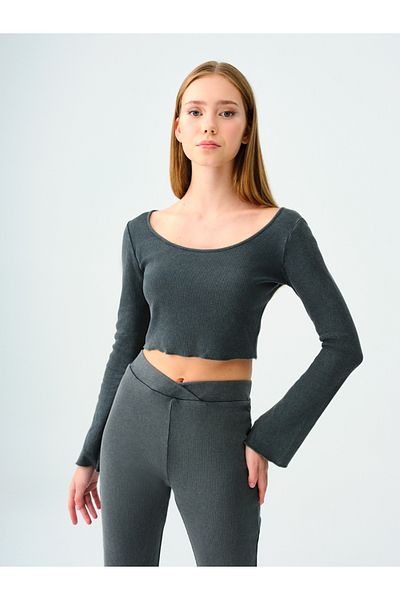 Loft U. Sleeve Crop Women's Blouse