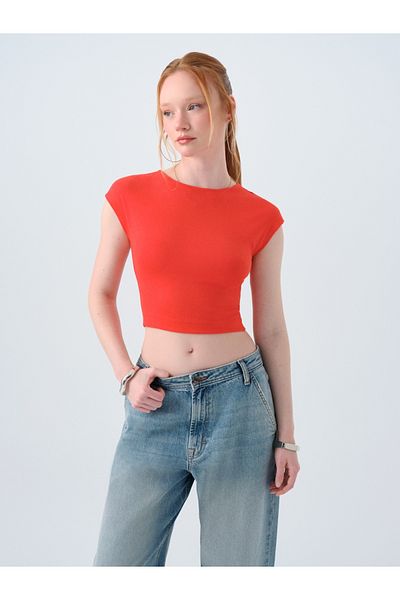 Loft Women's Crop T-Shirt - Sleeves