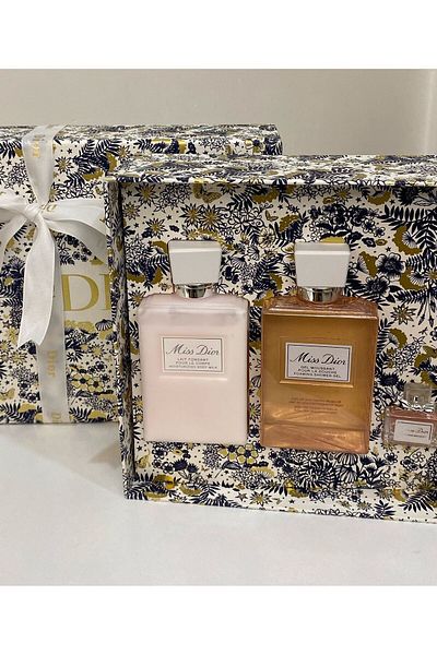Ajmal Miss perfume set for women