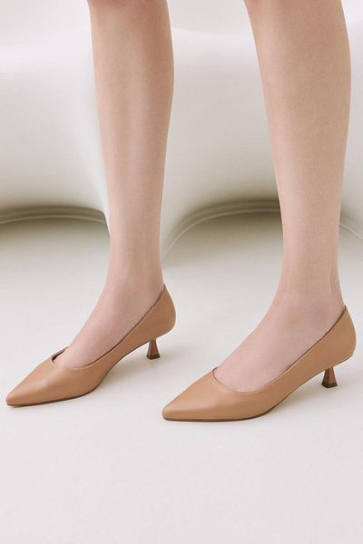Yaya by Hotiç Stiletto cu toc scurt de damă bej