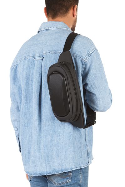 Newish Men's Black Waterproof Cross Waist Bag