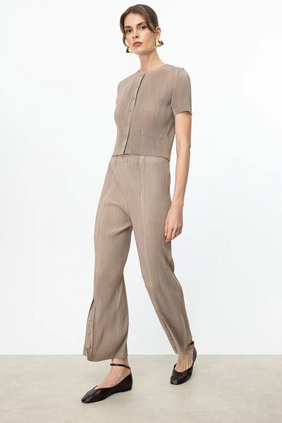 Ekol Accordion Fabric Leg Buttoned Trousers Mink