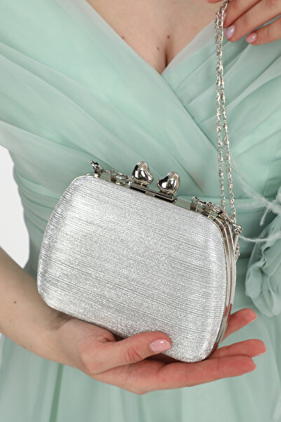 besmoda Γυναικεία βραδινή τσάντα φόρεμα με ασημί ριγέ καρδιά με λουράκι ώμου