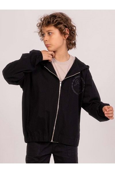 wakawakakidsstore Jachetă pentru băiat cu glugă brodată și închidere cu fermoar - neagră