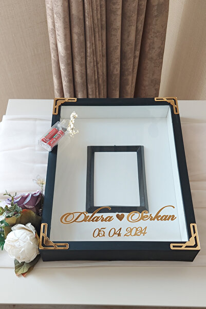 Verda Çerçeve 30x40 Cm Gold-beyaz Ledli Fotoğraf Bölümlü Tasarım Gül Kutusu A...