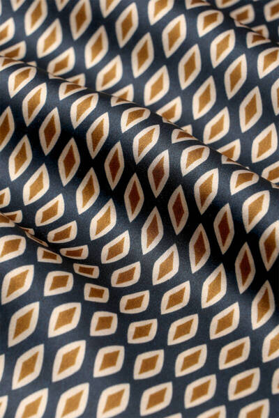 Bursa İpek Ανδρικό μεταξωτό κασκόλ με μπεζ σχέδιο