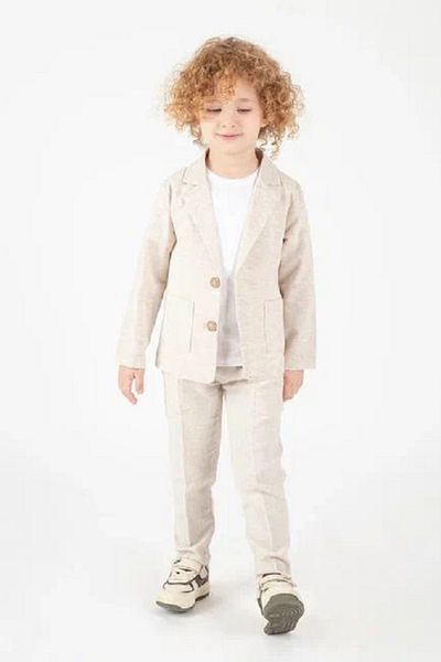 DFN Linen Suit with T-Shirt