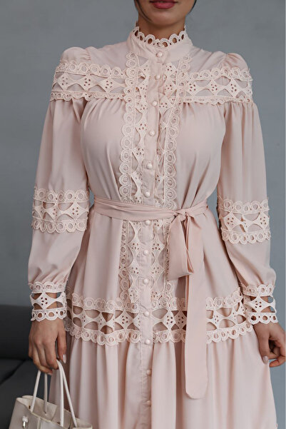 XXL BUTİK kadın kuşaklı hakim yaka maxi boy elbise